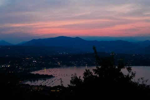 Natural landscape, Lake view, Mountain view, Sunset