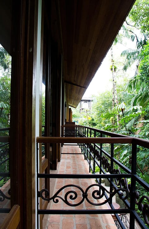 Garden, View (from property/room), Balcony/Terrace