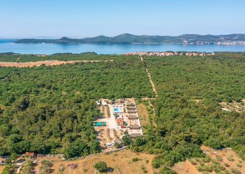 Grande Glamping with Pool Luxury tent in Biograd na Moru