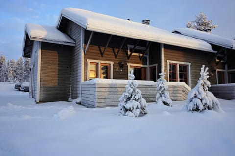 Property building, Winter