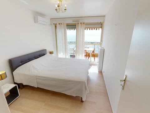 Appartement Menton, 2 pièces, 4 personnes - FR-1-196-196 Condo in Menton