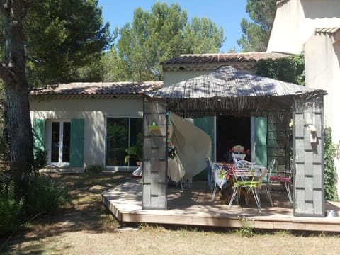 L'OLIVERAIE EN PROVENCE Bed and breakfast in Lambesc