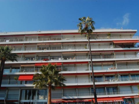 Menton: Charmant 3P avec Terrasse, Parking, Proche Plages et Centre - FR-1-196-230 Apartment in Menton