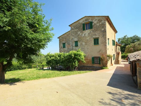 Holiday Home Podere Valle di Sotto by Interhome Casa in Volterra