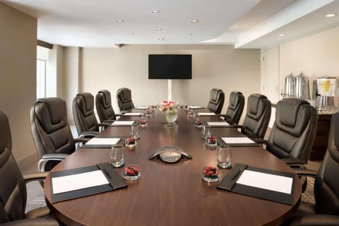 Meeting/conference room