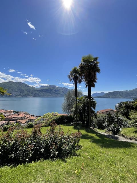 Natural landscape, Lake view, Mountain view