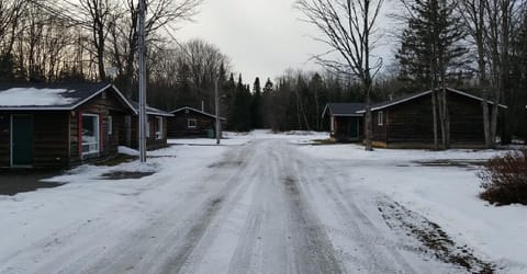 Glenview Cottages Campground/ 
RV Resort in Sault Ste Marie