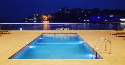 Pool view, Swimming pool