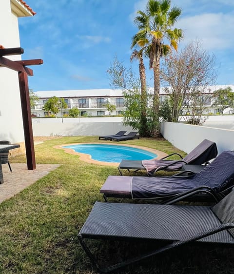 Villa with privat pool near beach Santa Maria Sal Kap Verde Chalet in Cape Verde