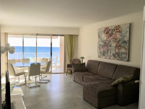 Natural landscape, Living room, Sea view