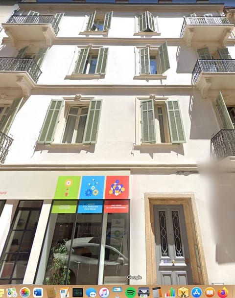 Résidence Montaigne - Luxurious - 350m Palais - LRA Cannes Apartment in Cannes