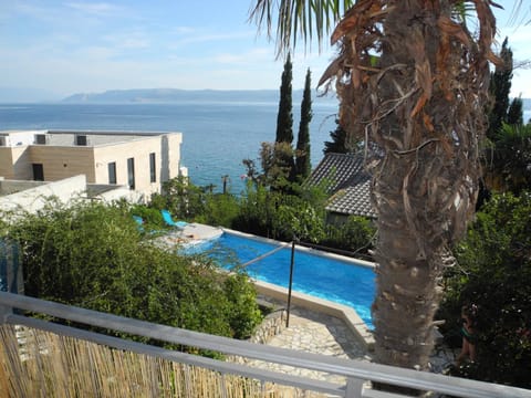 Balcony/Terrace, Pool view, Sea view