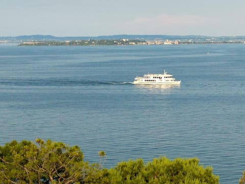 casa amigo Alojamiento y desayuno in Lake Garda