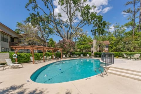 Harbour Oaks # 111 House in Saint Simons Island