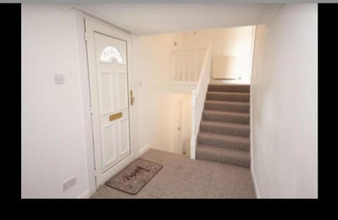 Bathgate Handy House Apartment in Scotland