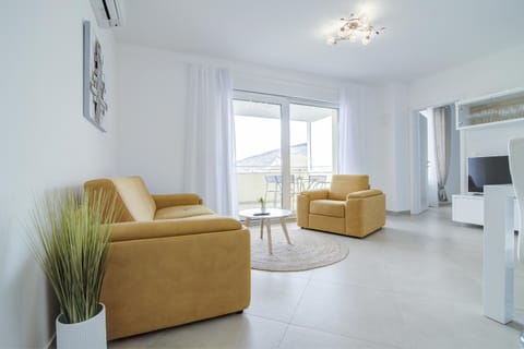 Apartments Luka - Villa Sunce Condo in Lika-Senj County