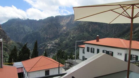 Balcony/Terrace, Balcony/Terrace, Mountain view, Mountain view