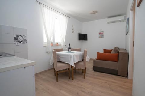 Apartments Pavlakovic Apartment in Biograd na Moru