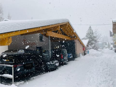 Property building, Winter