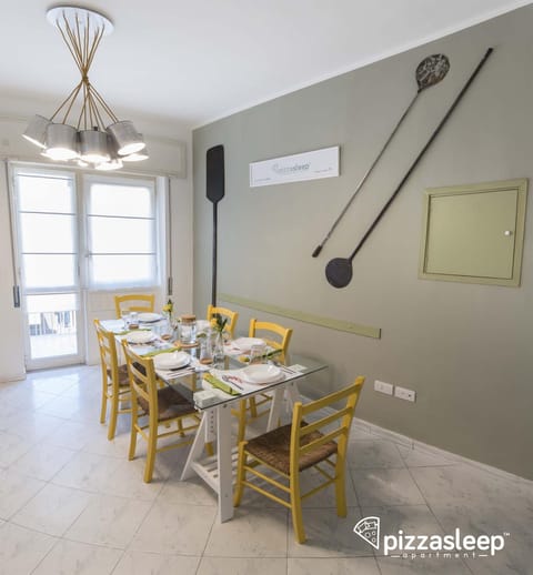 PizzaSleep -apartment- Apartment in Naples