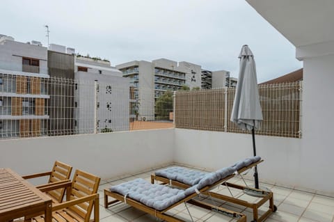 Property building, View (from property/room), Balcony/Terrace, sunbed