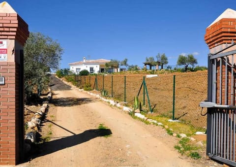 Paredones Casa Rural Caminito del Rey Country House in Valle del Guadalhorce