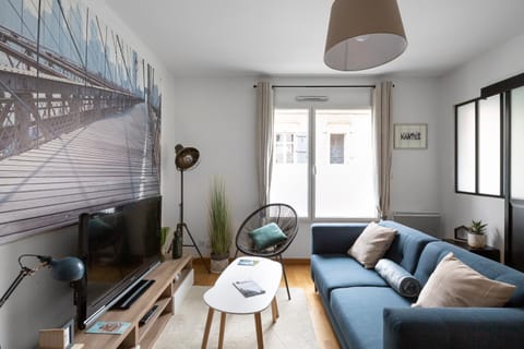 Nelson by Cocoonr Condo in Nantes