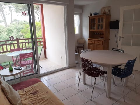 Appartement Capbreton, 3 pièces, 4 personnes - FR-1-239-453 Condo in Hossegor