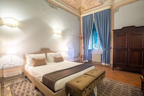 Villa Alta - Residenza d'epoca con piscina Bed and Breakfast in Lucca