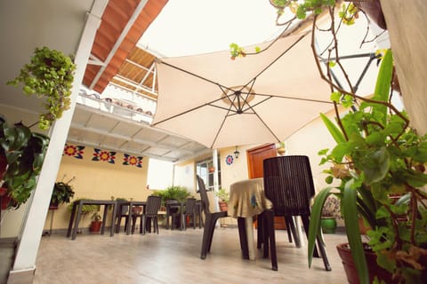 Patio, Restaurant/places to eat