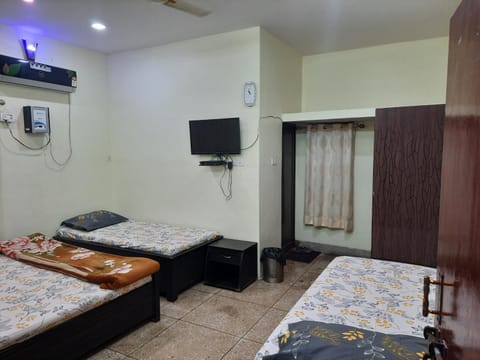 SM Guest House guesthouse in Lucknow