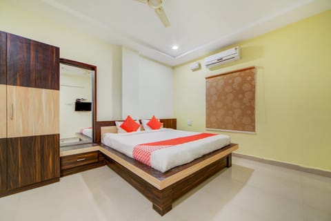 OYO KSL Guest House Hotel in Telangana