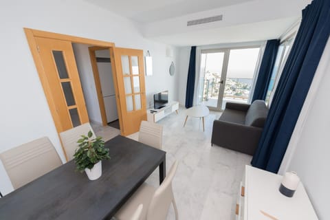 Benidorm High rise apartments - Sea Views - Torre Lugano Condominio in Benidorm