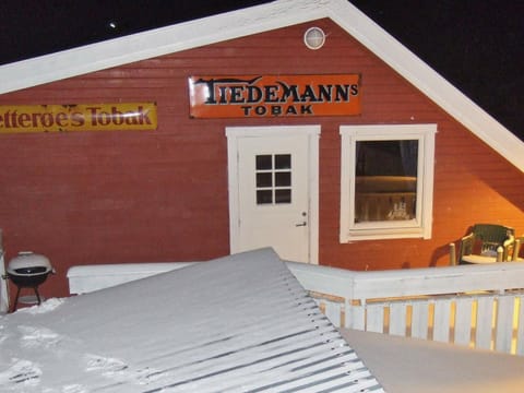 6 person holiday home in Rebbenes Apartment in Troms Og Finnmark