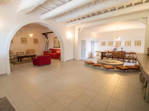 Holiday Home Casa Bianca by Interhome House in Tuscany