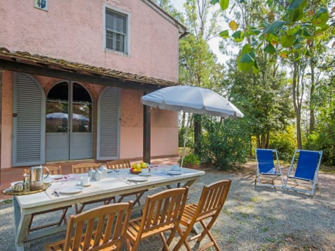 Holiday Home Casa Bianca by Interhome House in Tuscany