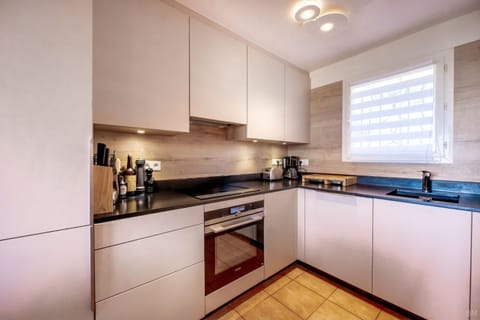 Esprit du Sud Damien House in Sainte-Maxime