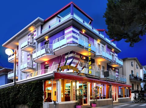 Property building, Facade/entrance, On site