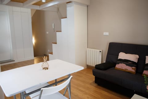 ESTUDIO REAL 8 Condo in Cangas