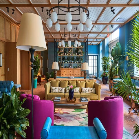 The Drayton Hotel Savannah, Curio Collection by Hilton Hôtel in Savannah