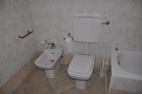 Property building, Bathroom