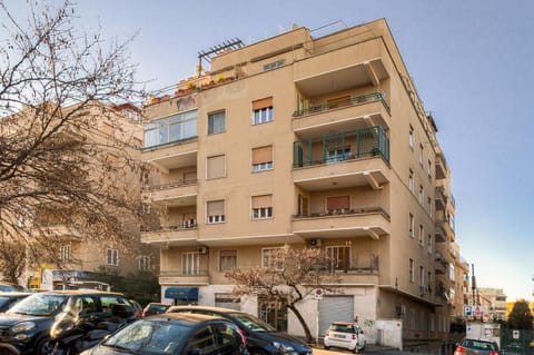 Many Days Apartments Condo in Rome
