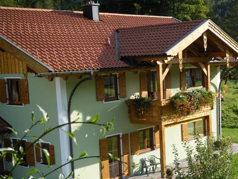 Ferienwohnungen Bergerhof Zuhaus Apartment in Aschau im Chiemgau