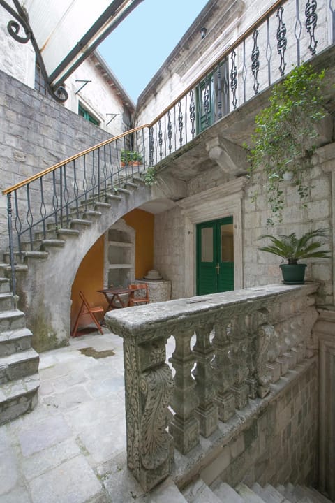 P.S. Cattaro Apartments Condo in Kotor