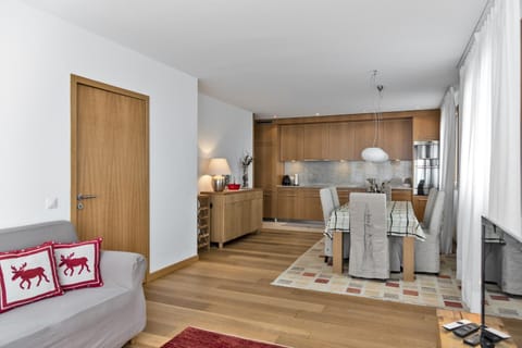 Chesa Chalavus - St. Moritz Apartment in Saint Moritz