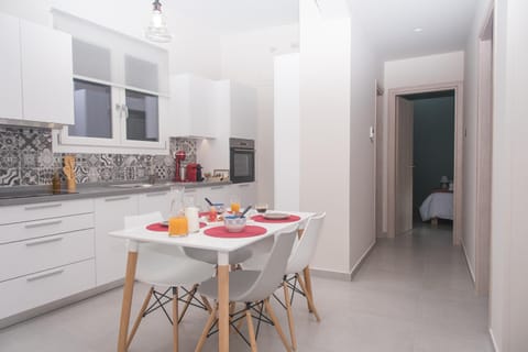 Comfy & Modern Apartment in the Heart of Heraklion Condo in Heraklion