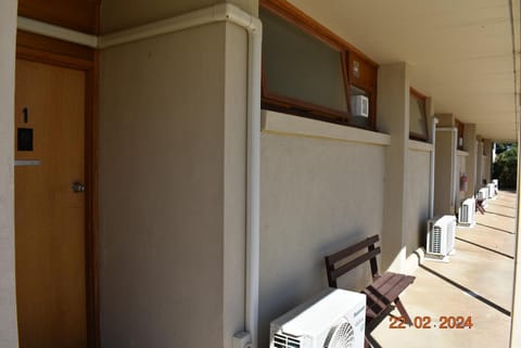 Coonawarra Motor Lodge Motel in Penola