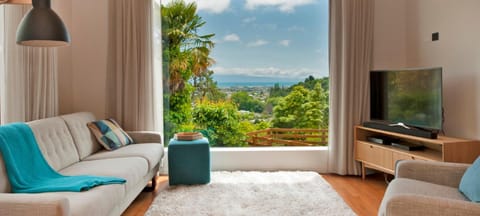 Living room, Seating area, City view, Sea view