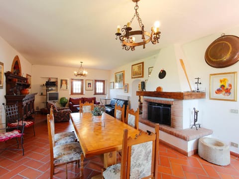 Holiday Home Il Poggetto by Interhome House in San Casciano Val Pesa