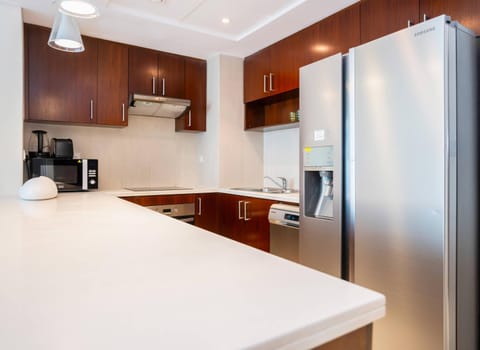 New Arabian -Panorama 2 BR Full Golf course View Apartment in Dubai